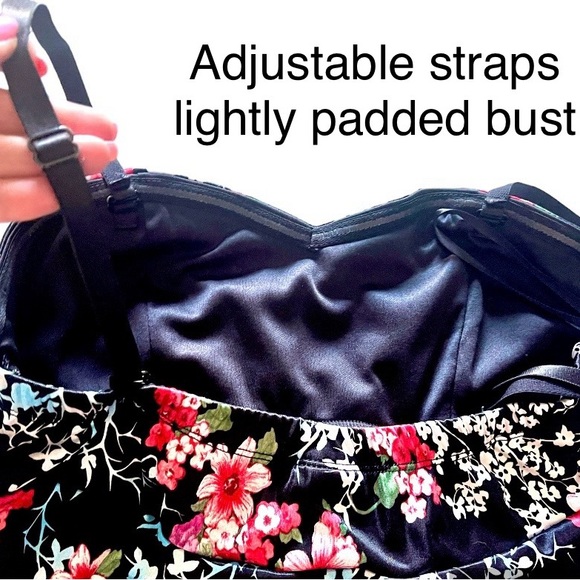 NWOT Torrid Black & floral Top Sz L - Picture 4 of 11